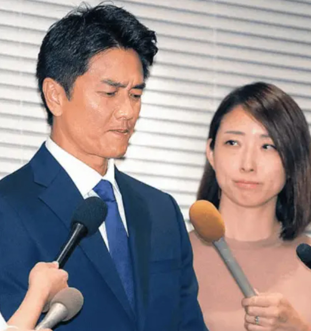W不倫した上路雪江さんと4WD不倫した原田龍二さんの写真