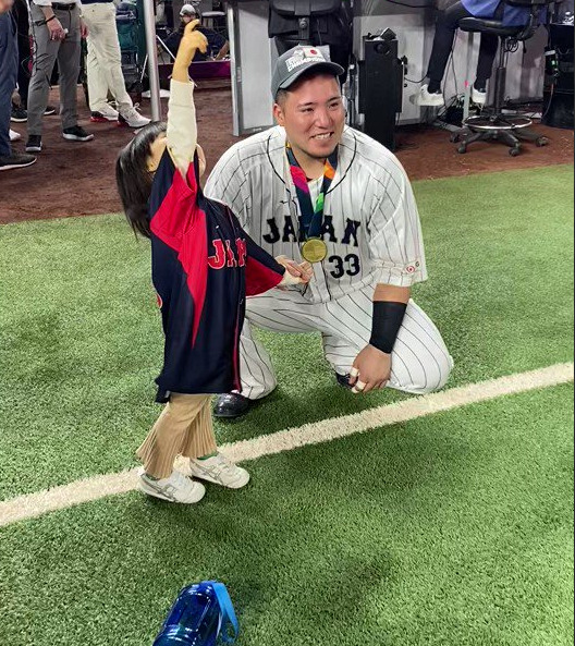 山川穂高の子供は3歳の真央ちゃん