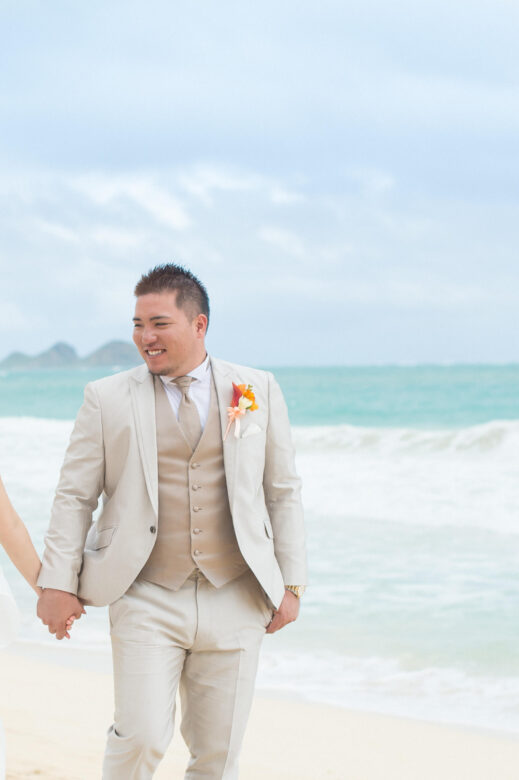 ハワイで挙式する山川穂高と妻の麻衣子の画像