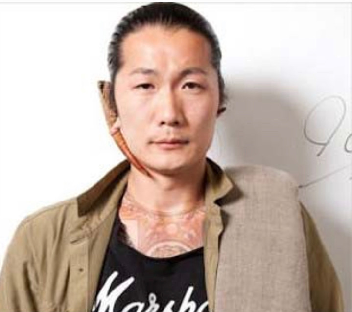 キャンドルジュンのピアスはいつからついている?