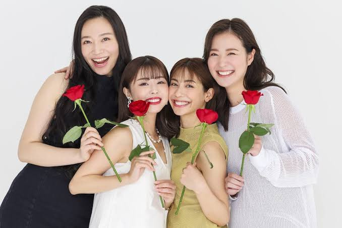 バチェラー5の女性メンバーが仲良し